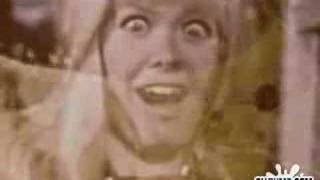 Retro PSA Demonstrates How LSD Turns Hot Dogs Into Trolls